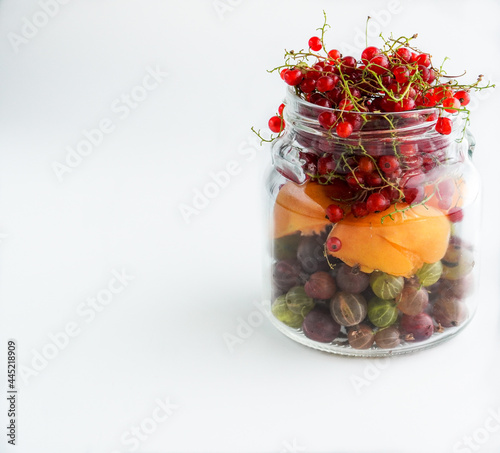 Snack in a glass for the fruitarian and vegetarian