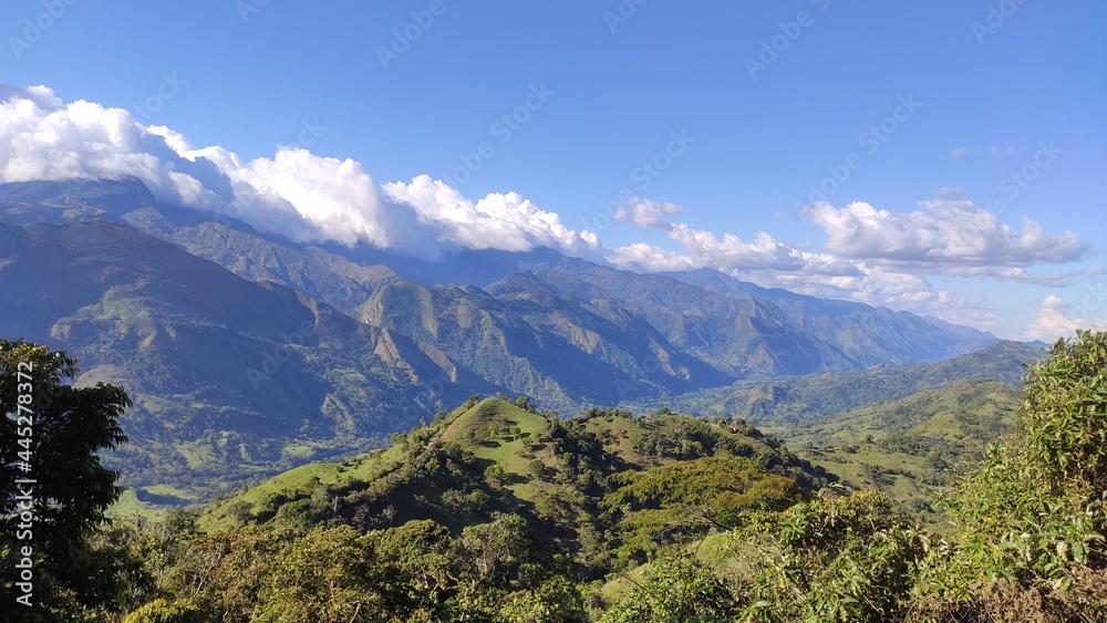 Fototapeta premium Mountain in the Sky