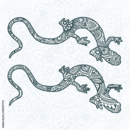 Reptile Mandala. Vintage decorative elements. Oriental pattern, vector illustration.