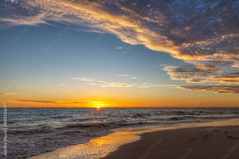 Beautiful Sunset coat of Perth Western Australia	