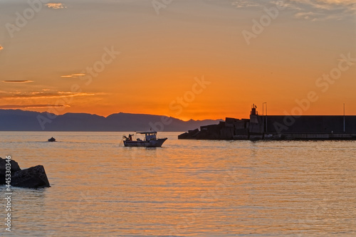 Alba dal golfo di Riposto