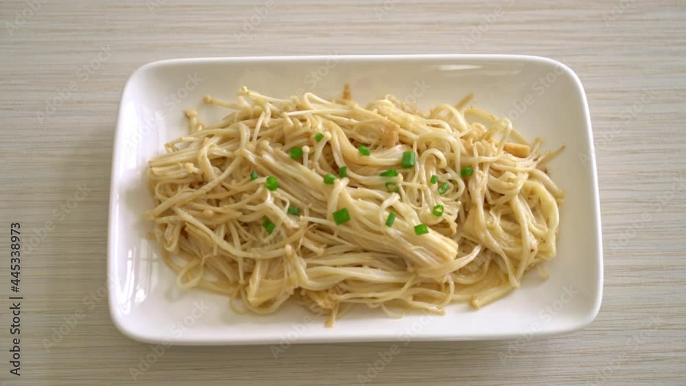 stir-fried golden needle mushroom with butter