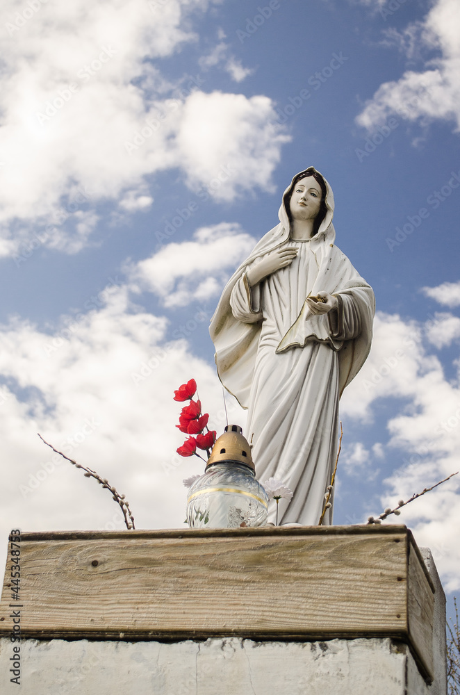 Fototapeta premium Statue of virgin Maria in Lenas, Latvia.