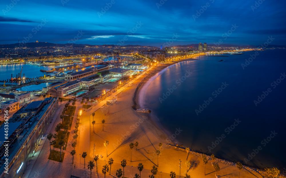 Fototapeta premium Barcelona beach on morning sunrise