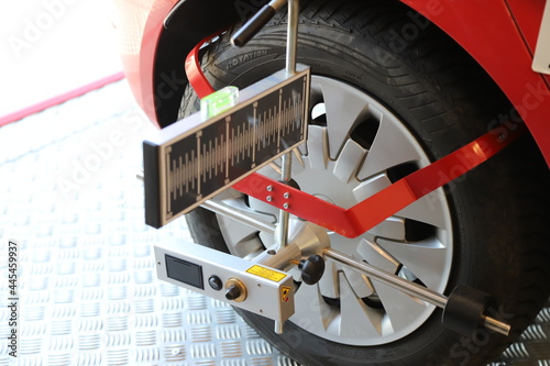 Kfz Scheibenwechsel Spuren Assistent einstellen