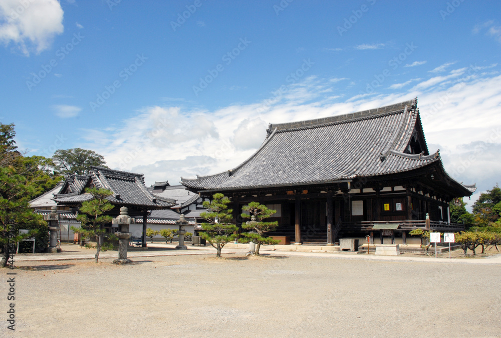 浄厳院　境内　滋賀県近江八幡市