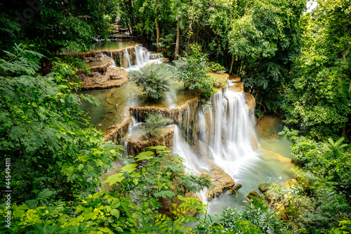 Fototapeta Naklejka Na Ścianę i Meble -  Khuean Srinagarindra National Park, Huay Mae Khamin Waterfalls, in Kanchanaburi, Thailand