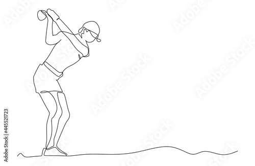 Single continuous line drawing of happy young female golf player swing the golf club to hit the ball. Hobby sport concept. Trendy one line draw  vector illustration for golf tournament promotion media