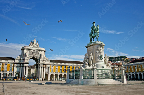 Plaza del comercio photo