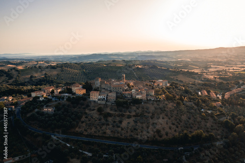 Vista aerea di Montemerano in Italia