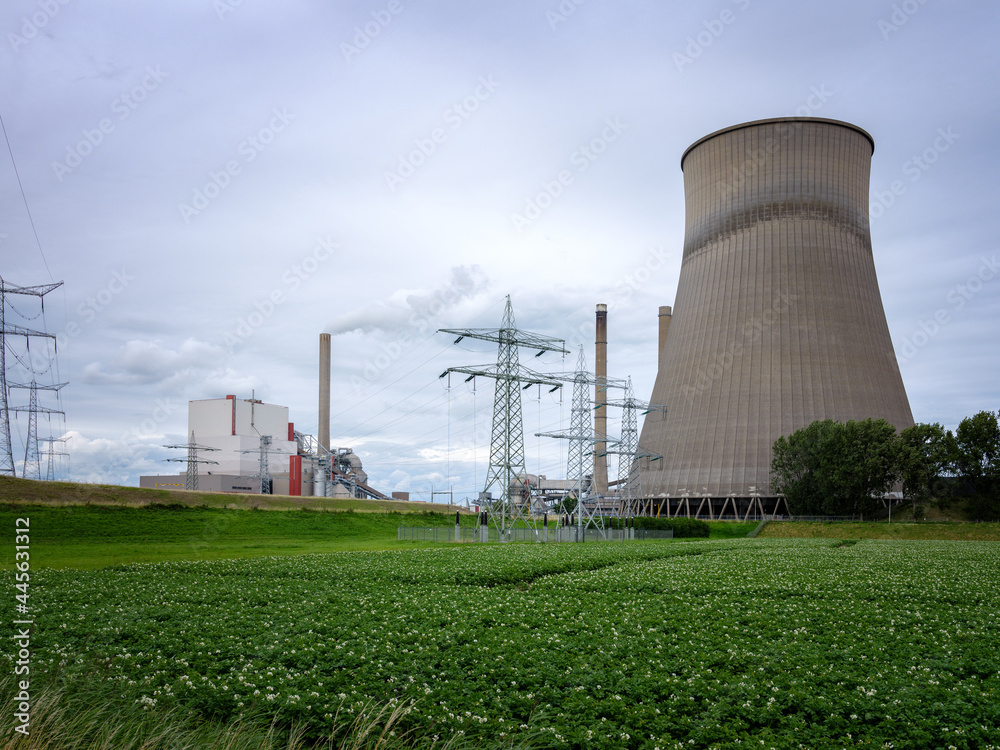 Powerplant Amercentrale in Geertruidenberg, Noord-Brabant Province, The Netherlands Powerplant Amercentrale in Geertruidenberg, Noord-Brabant Province, The Netherlands