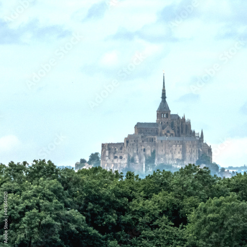 Vue sur le Mont Saint Michel en Normandie