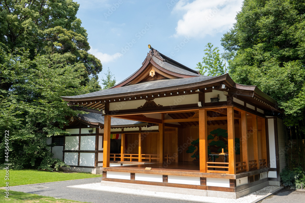 阿佐ヶ谷神明宮の能楽殿