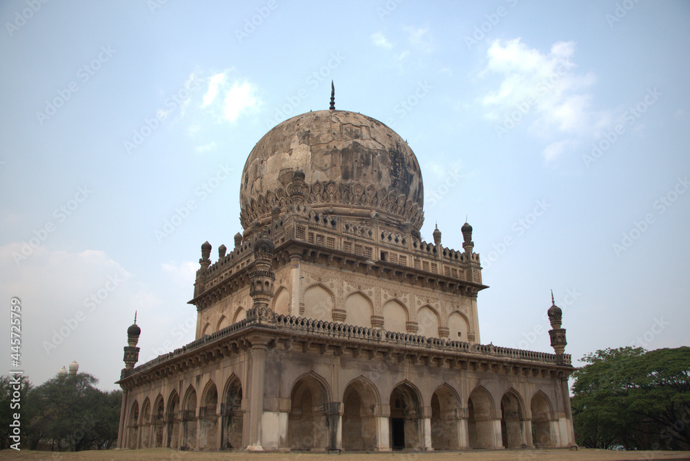 Obraz premium qutub shahi tomb