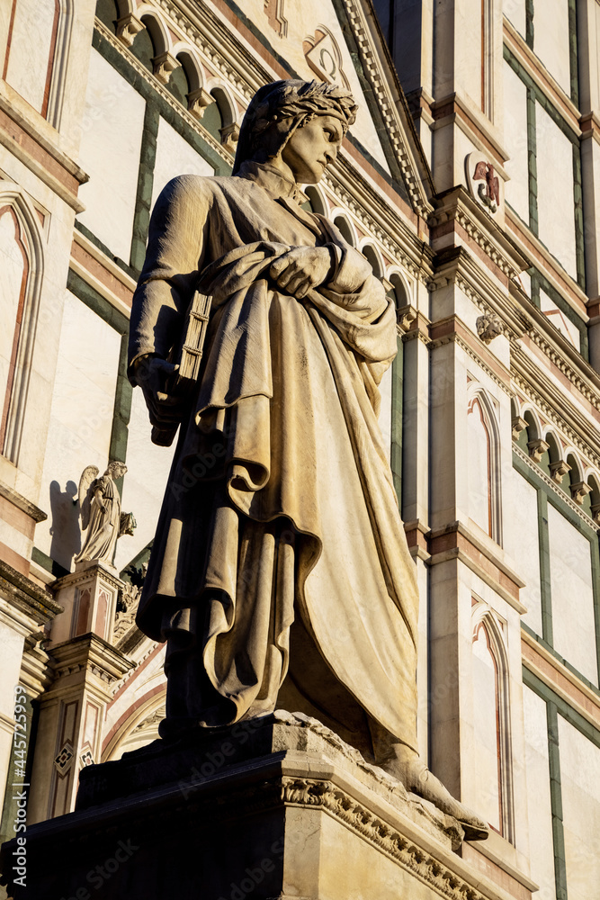 Renaissance statue of Dante Alighieri, Piazza Santa Croce, UNESCO World ...