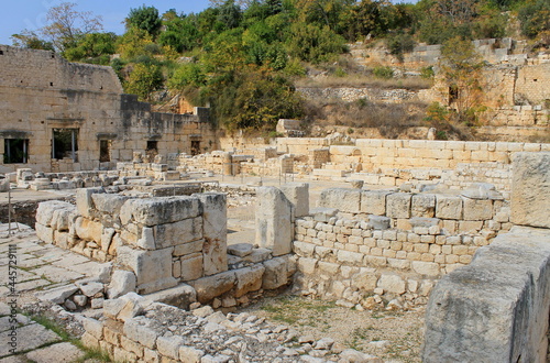 Fototapeta Naklejka Na Ścianę i Meble -  
Elaiussa Sebaste - the ruins of an ancient Roman city in the province of Mersin, turkey