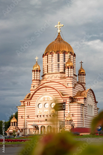 Canvas Print church in the town
