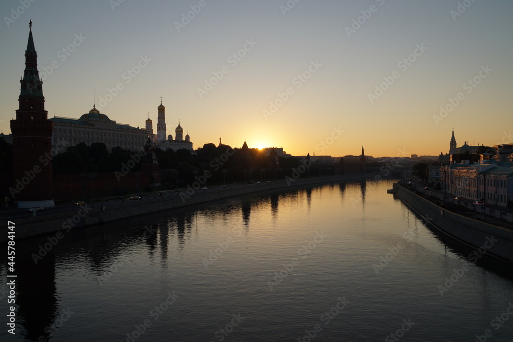 Moscow: dawn over the Kremlin

