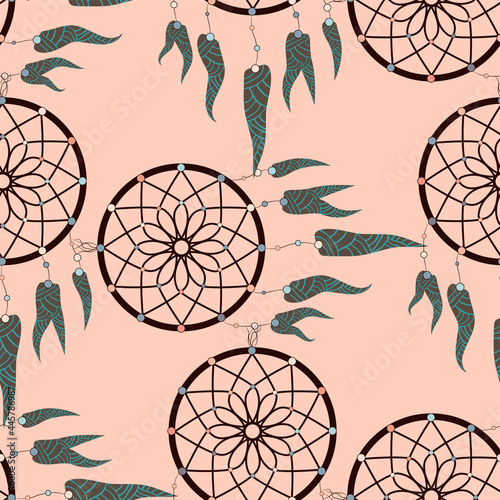 Dreamcatcher pattern in retro style. Hand drawn seamless pattern. Fashion print. Boho vintage style background
