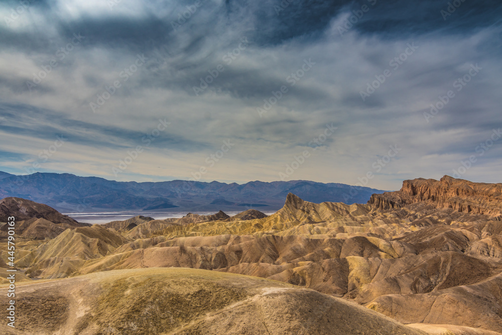 Naklejka premium Death Valley Twenty Mule Team Canyon, California