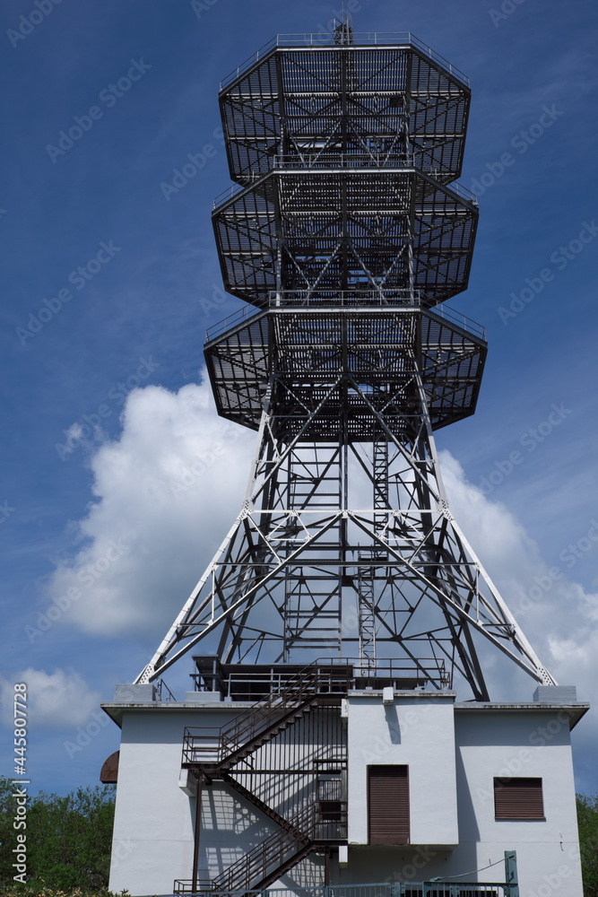 初夏の電波塔 Stock Photo Adobe Stock