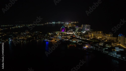 Cancun de noche