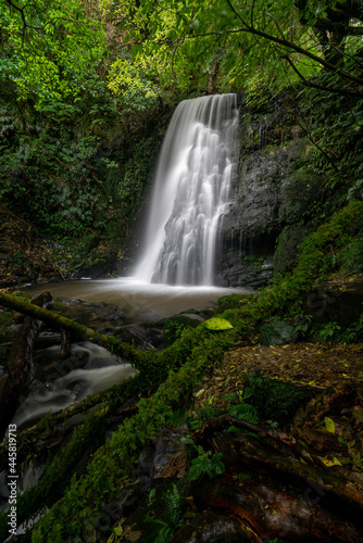 Matai falls waterfall in the Catlins New Zealand © Acres