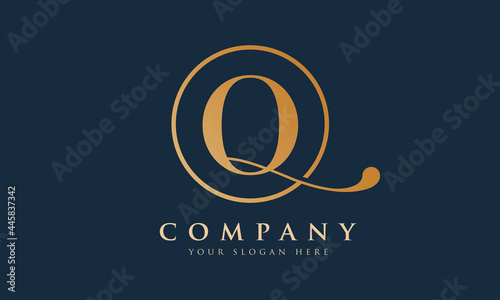 Initial Q letter Gold Color With Black Background Logo Design vector Template. Calligraphy Letter Q Logo Design