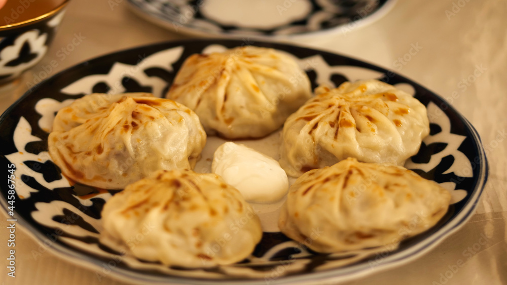 Manty traditional cuisine uzbekistan dumpling meal 