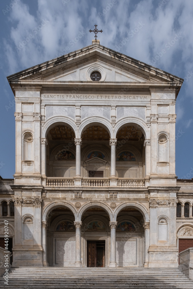 Obraz premium Cathedral of Saints Peter and Francis in Massa Tuscany