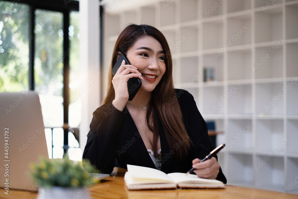 Agent sales manager vehicle insurance makes contact with her customer. Saving and Insurance concept. Agent sales manager vehicle insurance makes contact with her customer. Saving and Insurance concept.