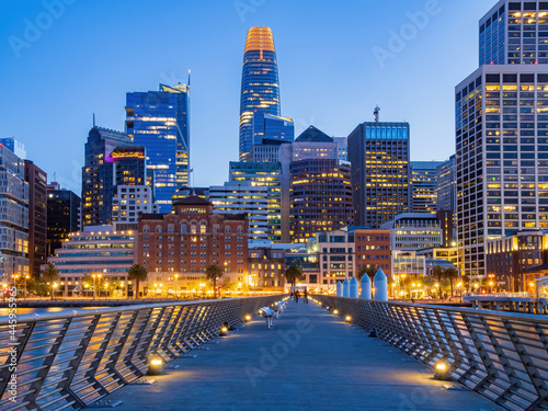 Twilight view of the San Francisco skyline from Pier 14