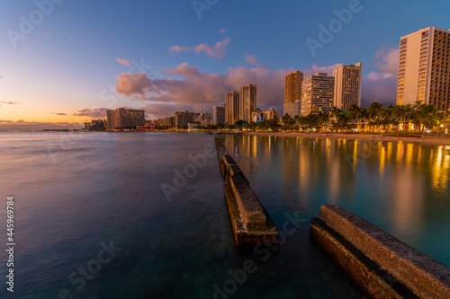 Dusk in Waikiki © jbentley09