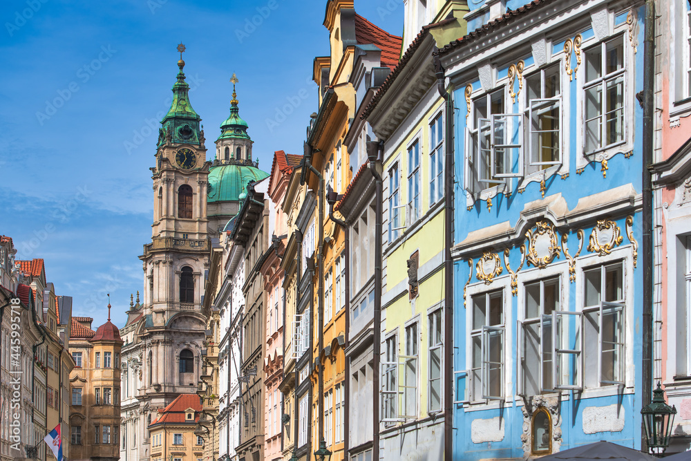 Obraz premium Into The Colorful District of Mala Strana in Prague