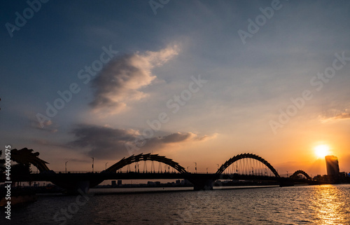 Fototapeta Naklejka Na Ścianę i Meble -  city harbour bridge