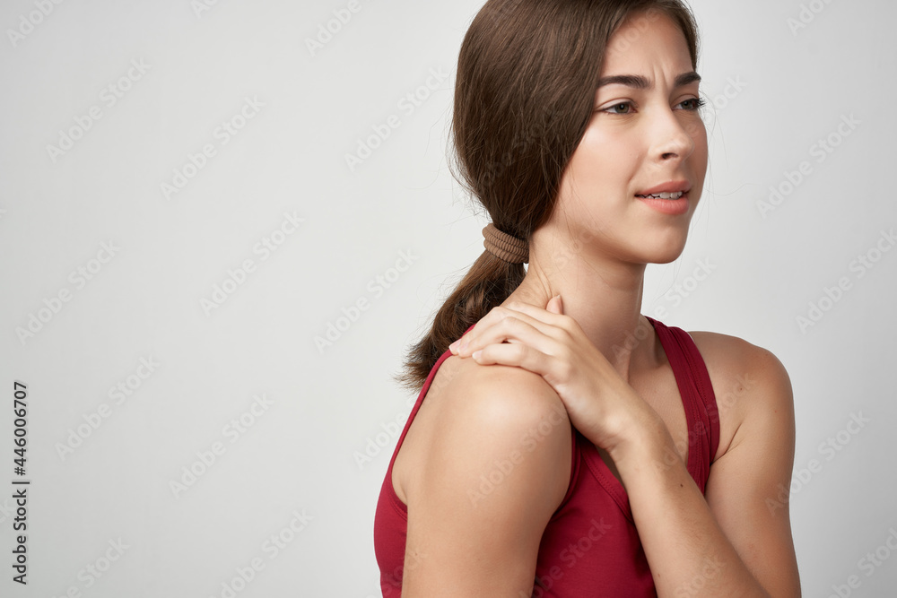 woman red t-shirt health problems joint pain medicine traumatology woman red t-shirt health problems joint pain medicine traumatology
