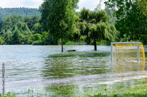 Crue du lac de Neuchâtel au Landeron, Suisse