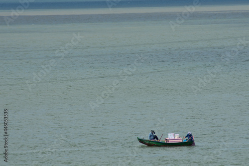 Obraz na płótnie fishermen in são jose de ribamar, maranhao w salonie
