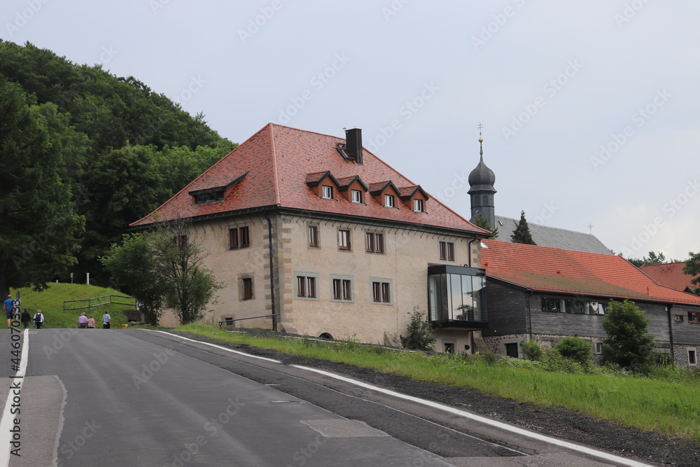 Kloster auf dem Kreuzberg bei Bischofsheim Rhön Kloster auf dem Kreuzberg bei Bischofsheim Rhön
