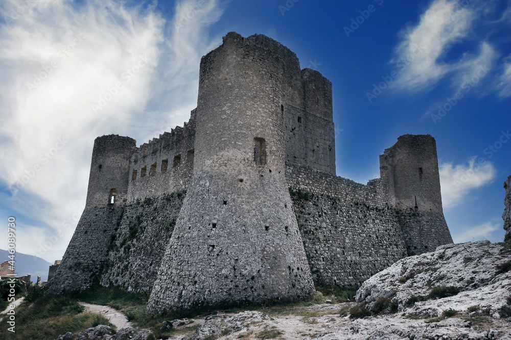 medieval castle of rocca di calascio abruzzo italy