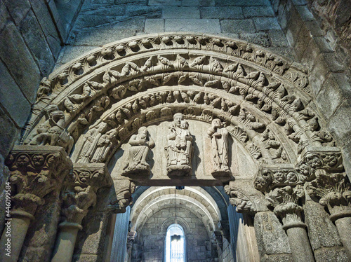 Tímpano puerta de la capilla de la Corticela en la catedral de Santiago de Compostela, España photo