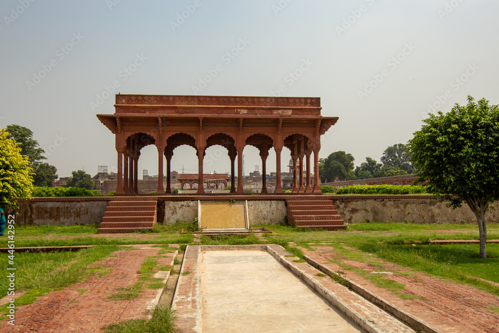 Fototapeta premium Lahore, Punjab, Pakistan. September 11, 2016. Garden of Mughal Emperors.