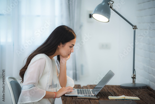 business working on tablet ...