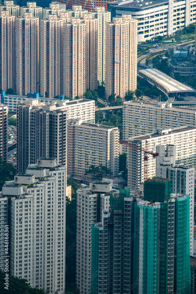Obraz premium Hong Kong Victoria harbor city landscape, business downtown urban with skyline building tower, Asia district scene of skyscraper architecture view to travel
