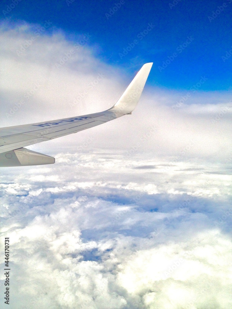wing of airplane
