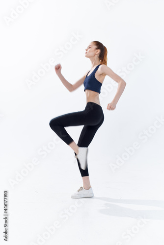 sportive woman posing fitness workout energy