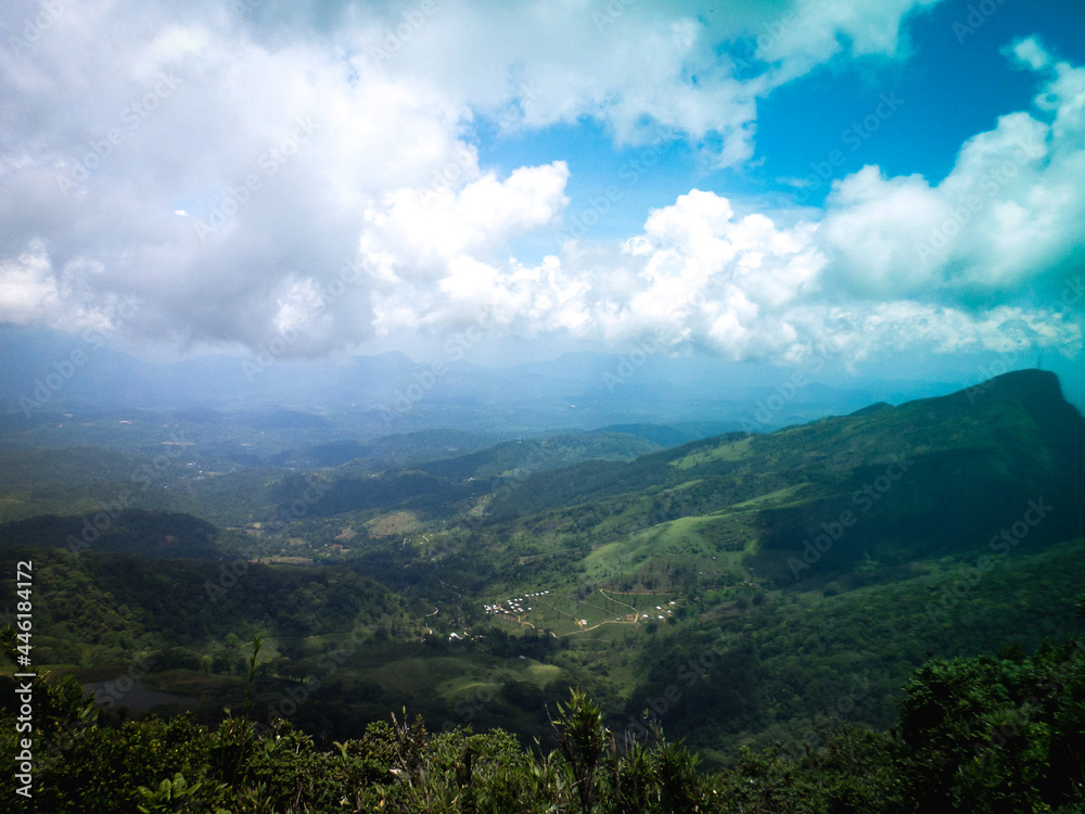 Fototapeta premium Beauty of Sri Lanka, mountains and view.