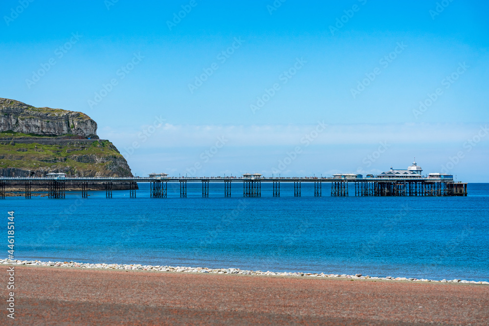 Fototapeta premium View of Llandudno Pier