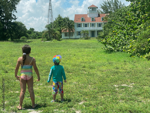 Canvas Print Secret Kennedy Bunker on Peanut Island: Coast Guard structures The historic Coas