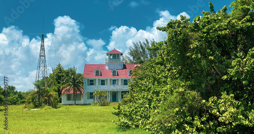 Fotografía Secret Kennedy Bunker on Peanut Island: Coast Guard structures The historic Coas
